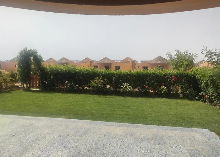 فيلا في ماونتن فيو العين السخنة Vip Villa In Mountain View Sokhna Families Only